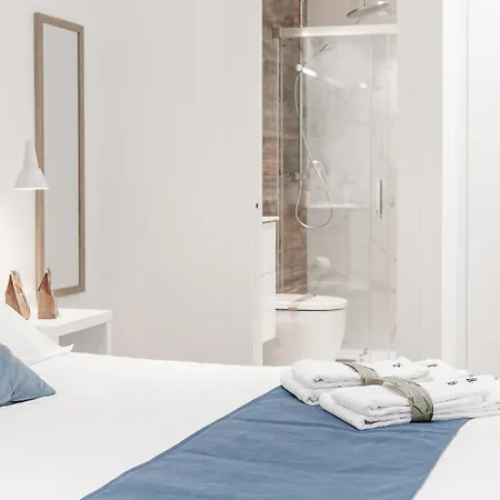 Andbnb I Centrico Con Terraza Y Parking Gratuito Apartment Andorra la Vella
